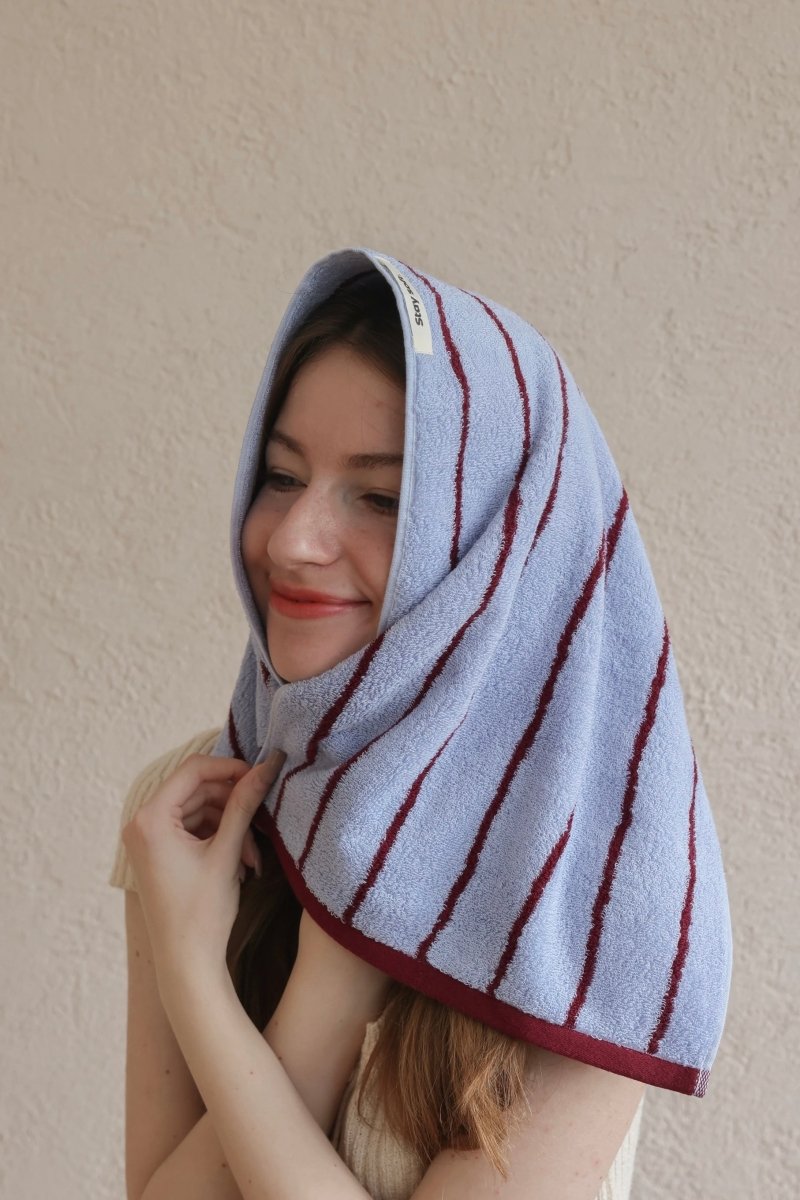 Modern Misty Blue Stripe Bath Towel — 100% Long-Staple Cotton, Soft, Plush & Absorbent